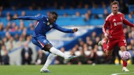 Chelsea's stance on Moises Caicedo's future revealed after midfielder switches agents