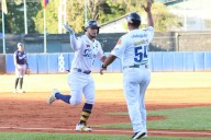 Alberth Martínez aplica la Ley del Ex al Magallanes y deja atrás en jonrones a Baudilio Díaz y Ernesto Mejía