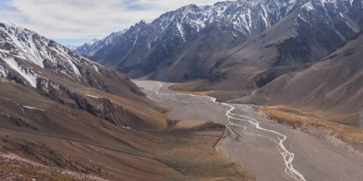 Tras la falta de nieve durante el invierno, hay alerta en Mendoza por una bajante en el caudal de agua de los ríos