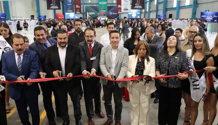Hidalgo consolida su posición estratégica en la relocalización industrial: Carlos Henkel