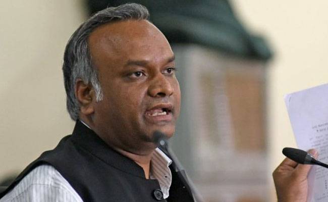 Non-BJP states 'always short changed': K'taka Minister Priyank Kh...