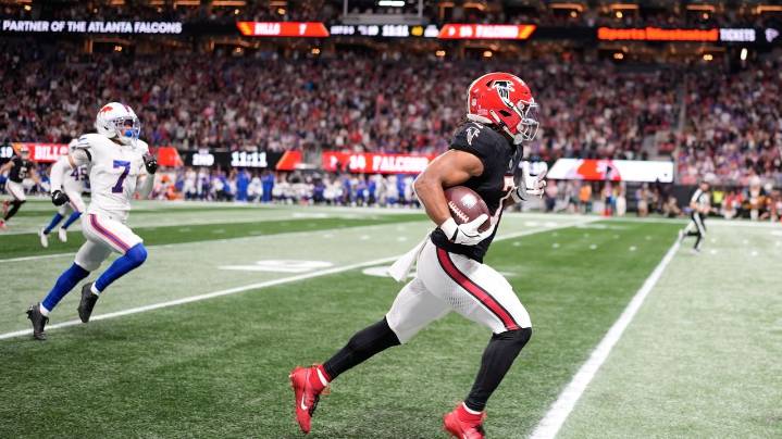 Bijan Robinson's 81-yard touchdown run is longest rush in the NFL this season