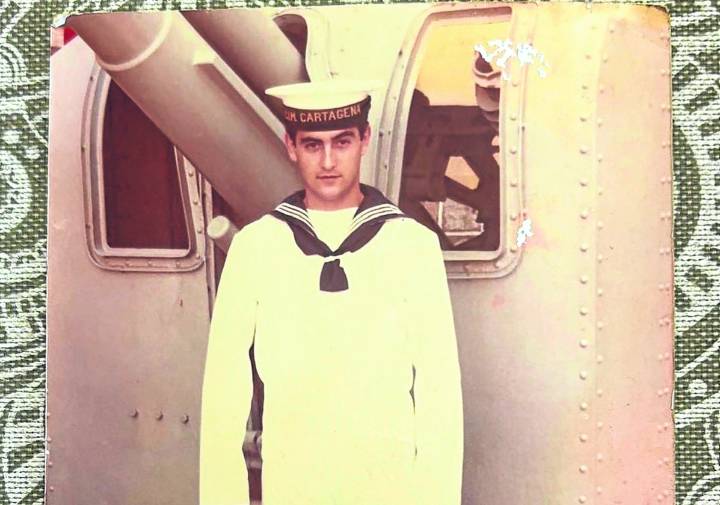 «Mi hermano Juan estaba a punto de acabar la 'mili' cuando ocurrió el atentado»