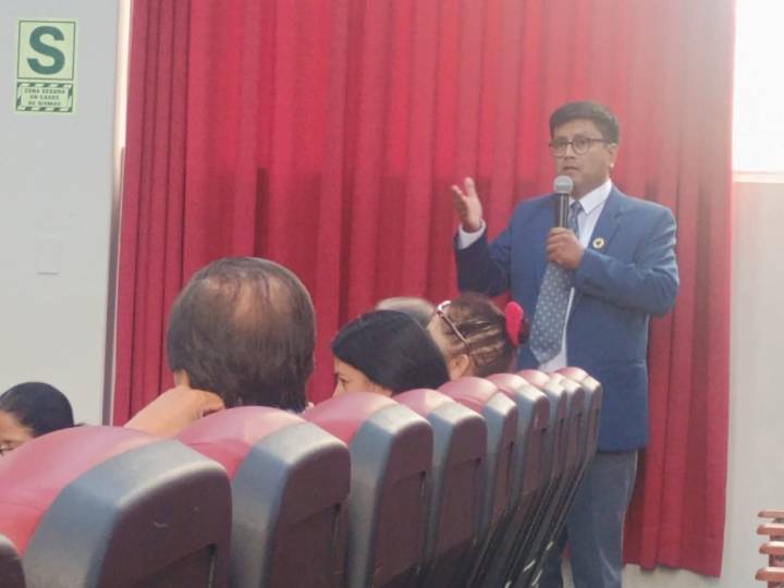 Denuncian a docente universitario por presunto hostigamiento sexual a estudiante de Veterinaria