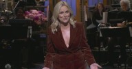 Amy Poehler Pays Tribute to ‘SNL’s 50th Anniversary