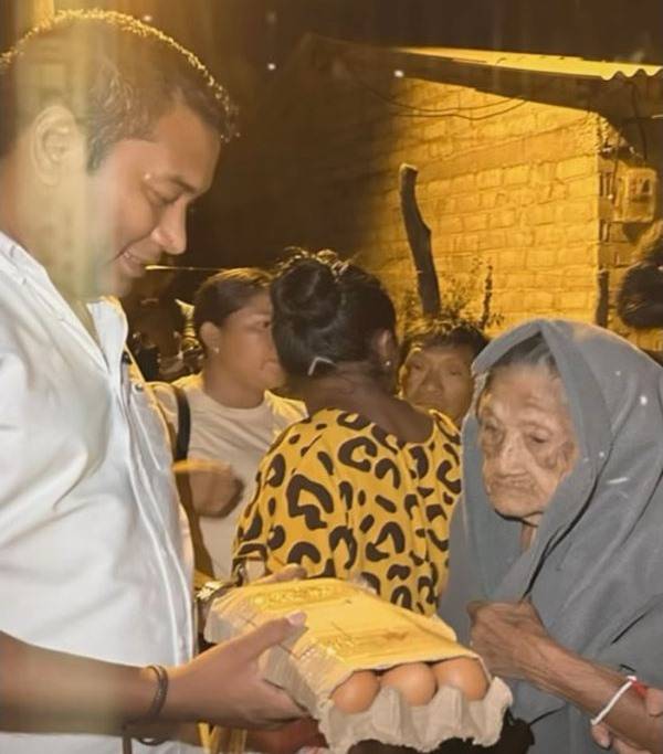Alcalde de Maicao entrega ayudas humanitarias a familias afectadas por la ola invernal