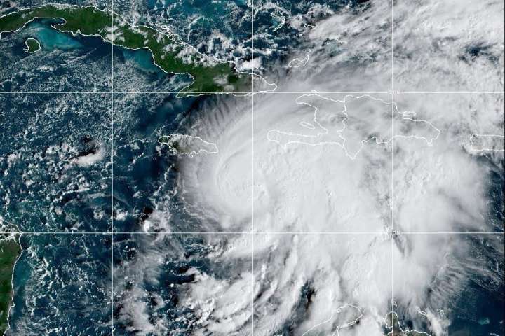 Alerta extrema en Jamaica: Melissa se aproxima con fuerza devastadora