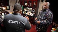 Maryland pastor carries gun in wake of church shootings