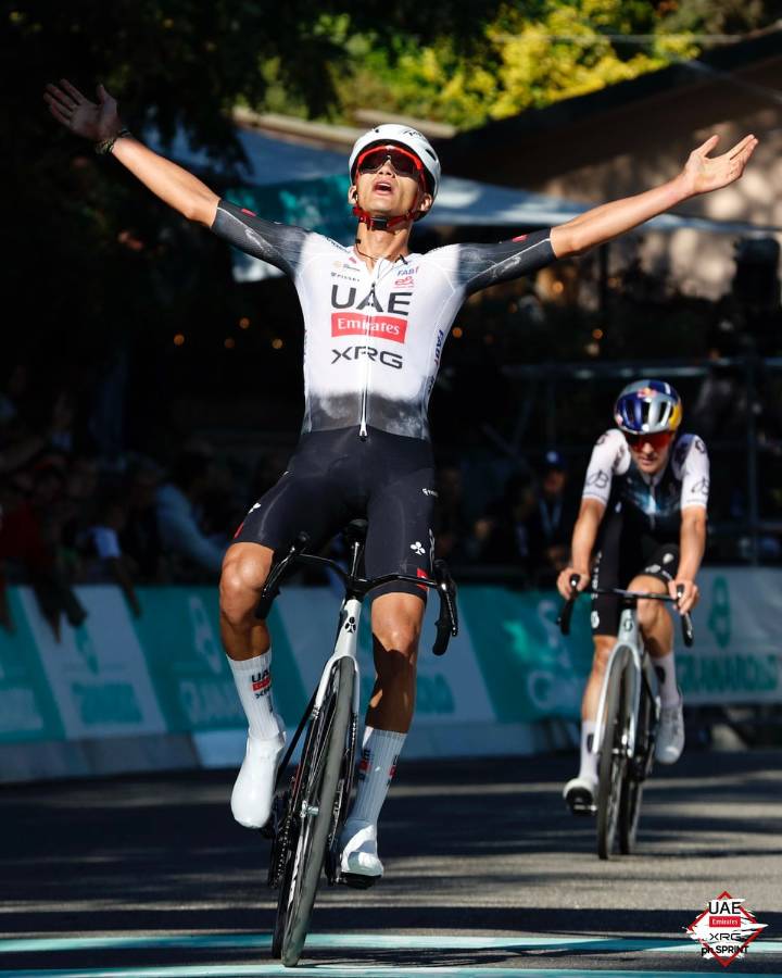 Isaac del Toro enfrenta a maestros del ciclismo en el Andorra Cycling Masters 2025