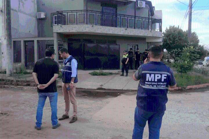 Encontraron un hombre muerto dentro de un freezer: su cuerpo estaba mutilado