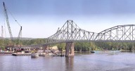 Free car ferry to ease Lansing bridge closure on Mississippi River
