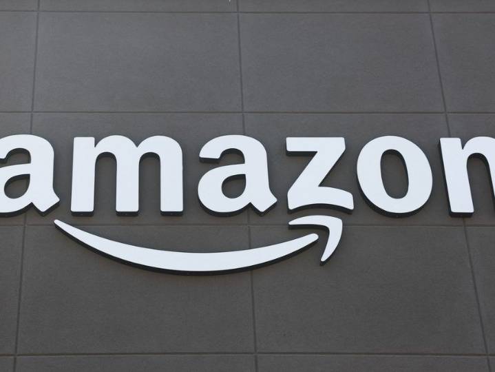 Amazon cuts 14,000 corporate jobs to focus on AI