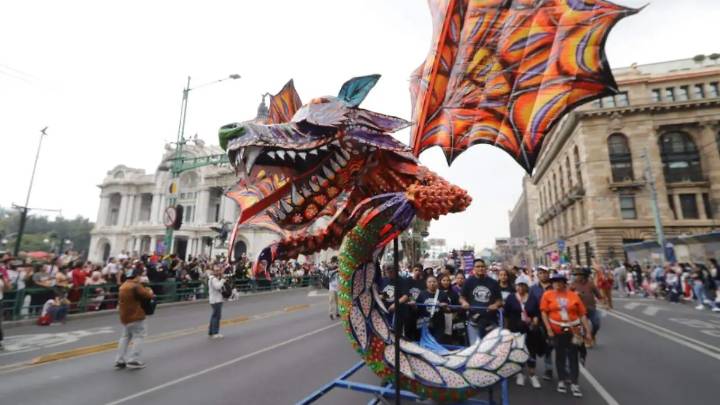 Cierres viales en CDMX por el inicio de las celebraciones de Día de Muertos