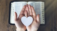 Santa Úrsula: la poderosa intercesora que ayuda a sanar el corazón roto, reza esta oración