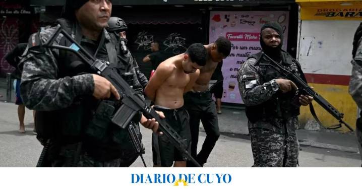 Río de Janeiro: al menos 60 muertos en un megaoperativo contra la banda criminal Comando Vermelho