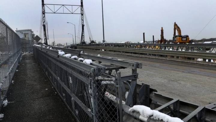 Closed Saugus bridge has reopened after emergency repairs