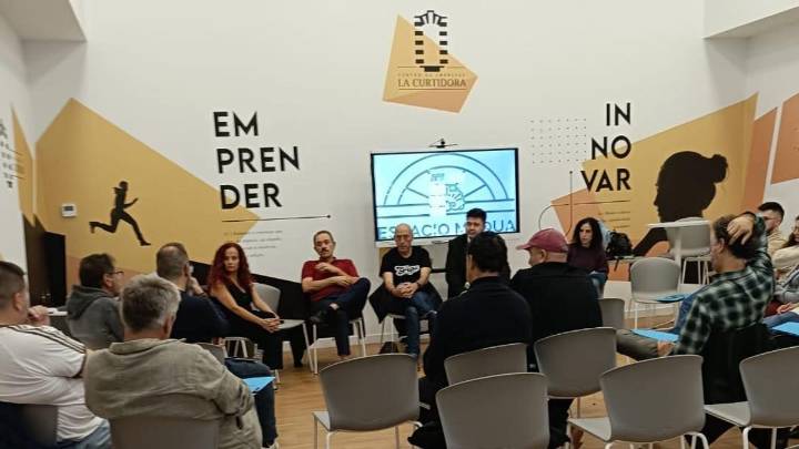 IU de Avilés organiza una jornada de trabajo sobre la municipalización de servicios