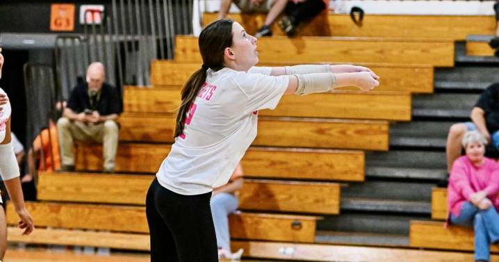 Lady Yellow Jackets pick up win No. 19