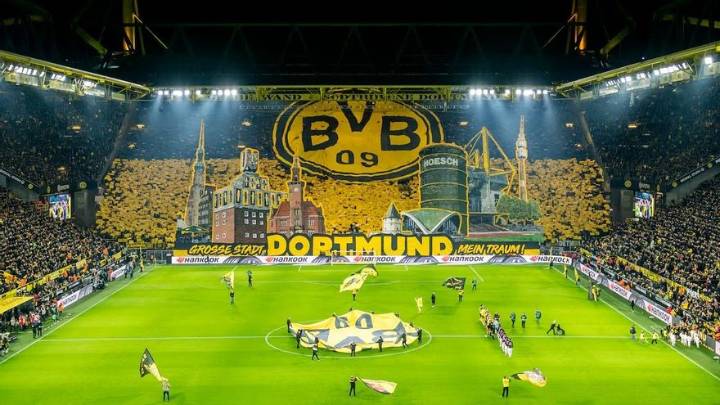La Grada Curva se transforma en El Muro y la UD Las Palmas tendrá un fondo parecido al del Borussia Dortmund