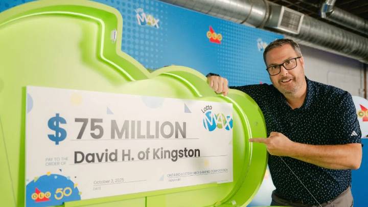 Kingston man wins biggest lottery in Ontario history