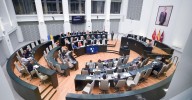 PP y Vox respaldan informar sobre el “síndrome post aborto”