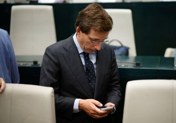 Almeida reconoce que no debió apoyar la iniciativa de Vox sobre el supuesto síndrome posaborto