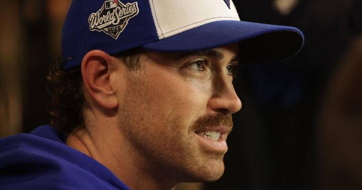 Blue Jays beat Dodgers to even World Series in Game 4: score, highlights, analysis