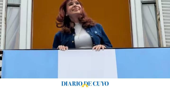 Cristina Fernández por el Día de la Lealtad: “Hoy pareciera ser Bessent o Perón”