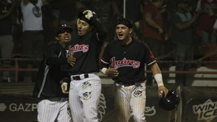 Presentan roster de Chihuahua rumbo al nacional de béisbol en Torreón