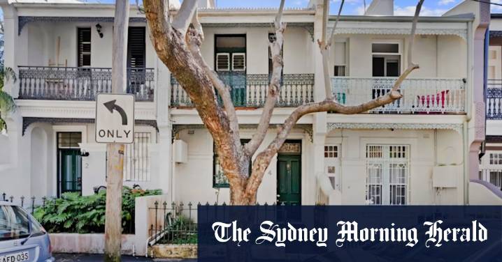 Sydney property market: Deceased estate Paddington terrace sells $375k over reserve