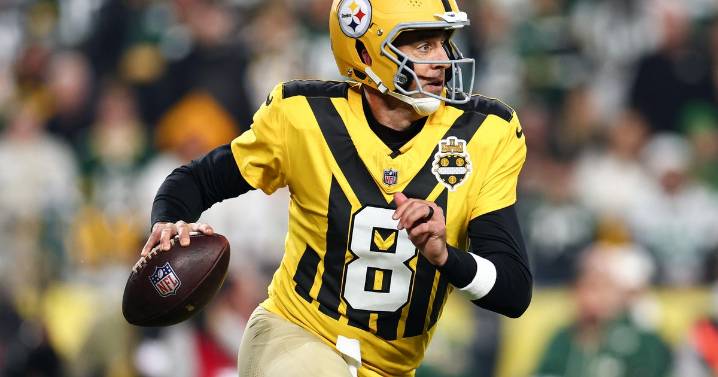 Aaron Rodgers wasn't seeking 'revenge' against the Packers, who gave him a reality check instead