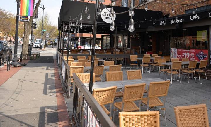 Trio, Fox and Hounds to close with Nov. 2 goodbye party
