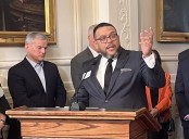 “La comunidad latina es el presente y el futuro”