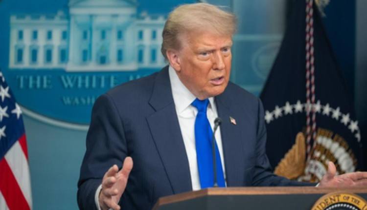 US Government Shuts Down As Republicans, Democrats Fail To Break Impasse