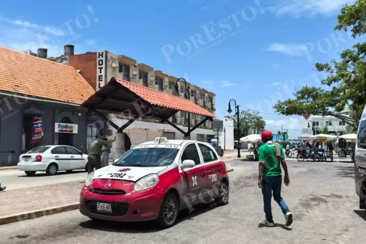 Minitaxis Ecológicos exige justicia: 30 años esperando concesiones en Carmen