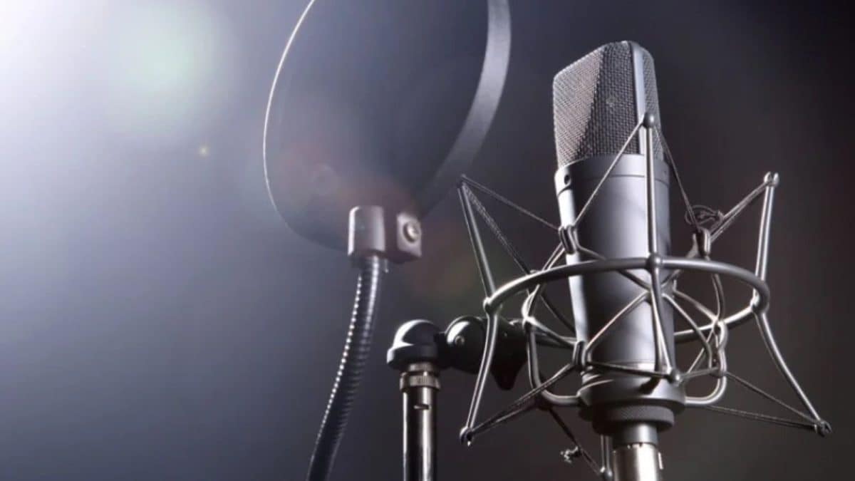 Bhojpuri Singer Once Sold Litti Chokha, Danced At Weddings To Make Ends Meet, His Net Worth Is Now Rs 15 Crore