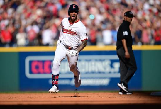 MLB: Cleveland igualó la serie Rocchio y Naylor encabezaron rally ganador