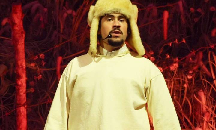 ICE anuncia despliegue de agentes durante show de Bad Bunny
