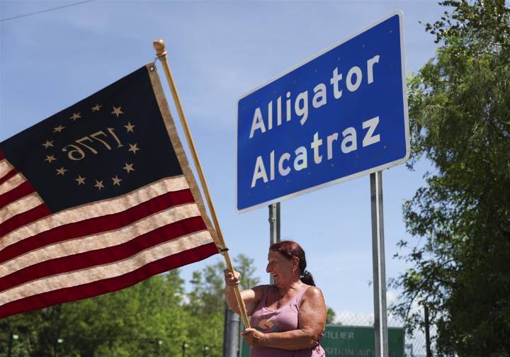 Gene Collier: The swamp they can't drain