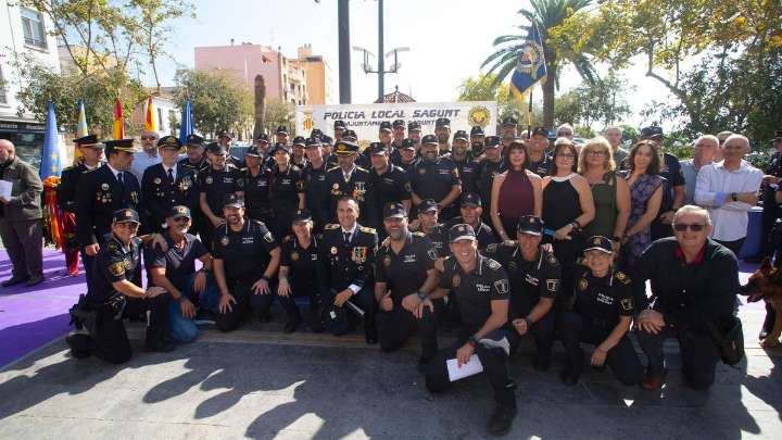 Sagunt reconoce a su Policía Local y a la de tres localidades afectadas por la dana