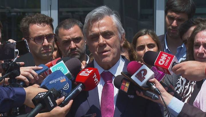 El desahogo de Longueira por caso SQM: "Me persiguieron (...) nada repondrá el daño a mi familia"