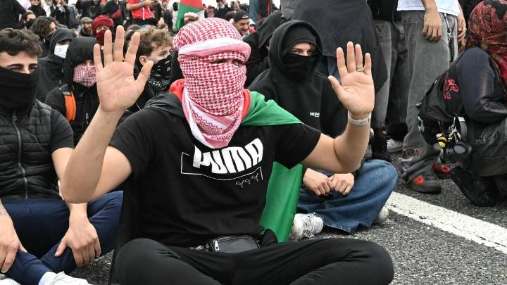 Manifestaciones por la Flotilla Global Sumud, Rafa Nadal, una Superluna y más imágenes del día