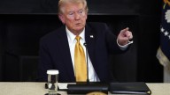 Trump corta negociación comercial con Canadá por uso "fraudulento" de palabras de Reagan