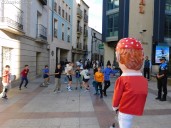 Fotos: Centenares de niños comienzan San Saturio escapando de los cabezudos por el centro de Soria