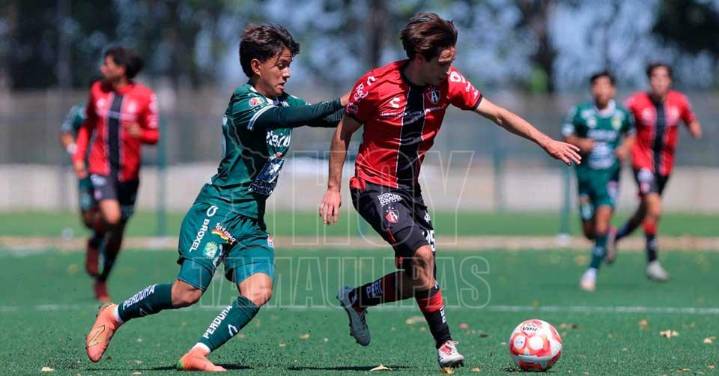 Acad?micos Sub-19 derrotan 2-0 a Le?n y se consolidan en zona de Liguilla
