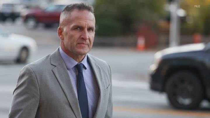 Ex-LMPD detective Brett Hankison ordered to report to prison as attorneys seek delay