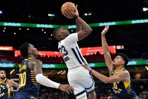 Coward encesta seis triples y anota 27 puntos en victoria de Grizzlies 128