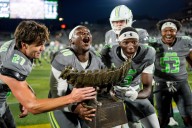 UAB stuns No. 22 Memphis with goal-line stand, an emotional win for interim coach Alex Mortensen