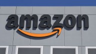 Amazon to hire 250K holiday workers at up to $23 per hour