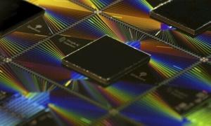 Observing quantum weirdness in our world: Nobel physics explained